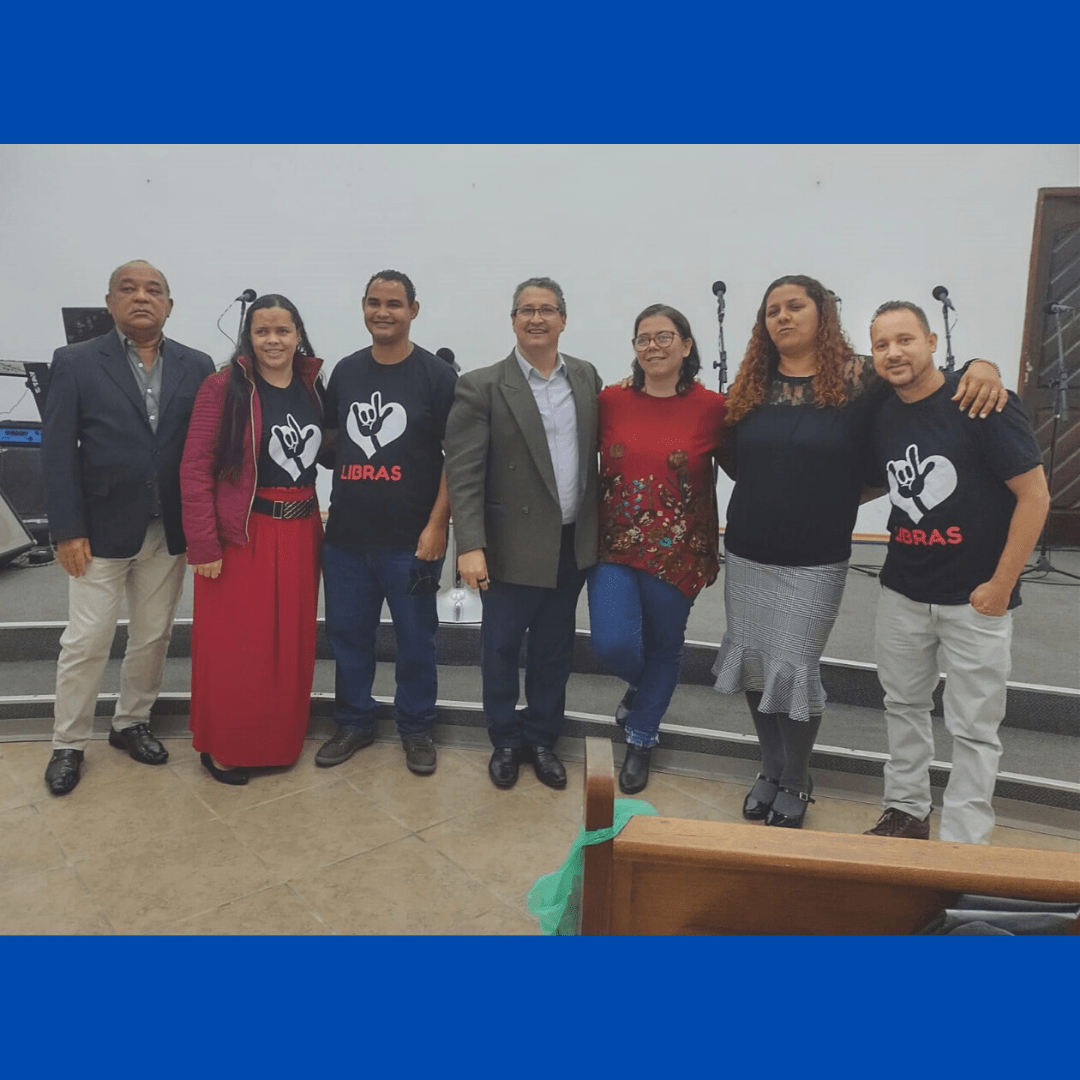 Grupo “Mãos Adoradoras” incentiva trabalho com Libras em igreja de São Paulo