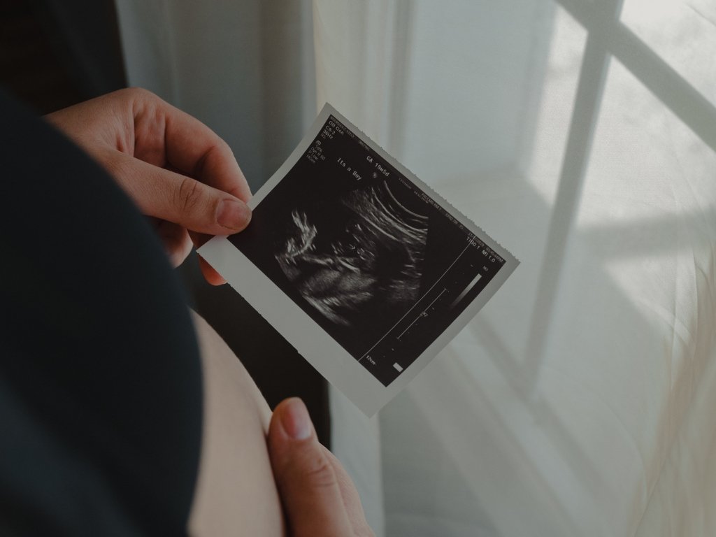 Programa no YouTube debate teologicamente a questão do aborto