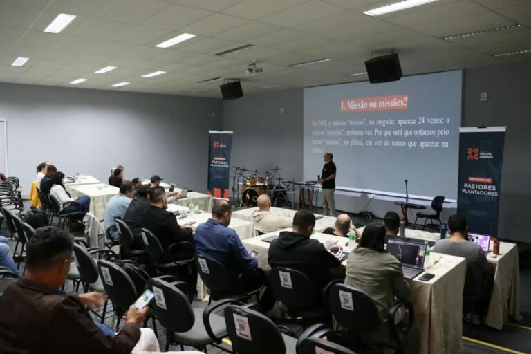 Crescimento: Rede de plantadores de igrejas se reúne em Cosmópolis (SP)