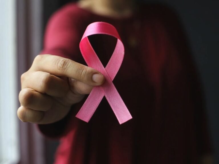 Outubro Rosa: um alerta para que “tenhas saúde!”